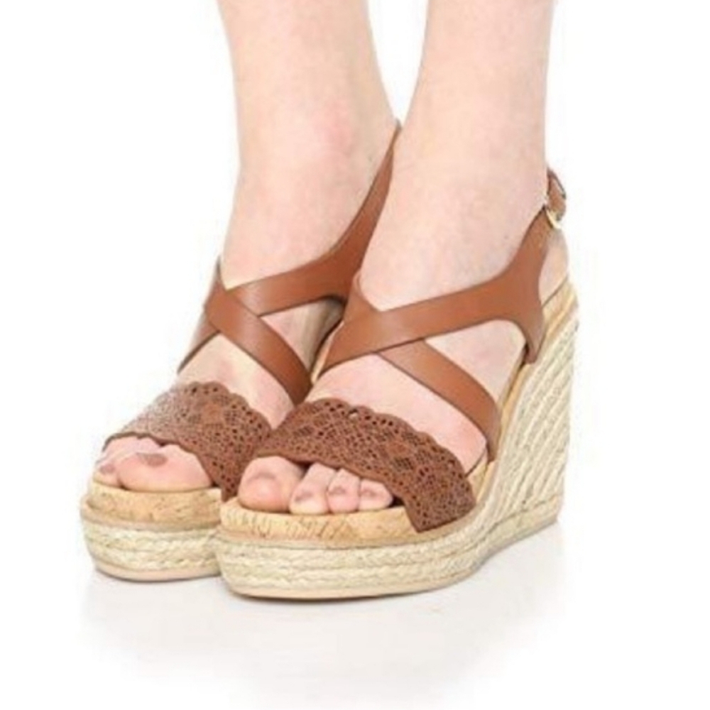 Salvador Ferragamo‎ Gioela Sandals Raffia Wedge Platform